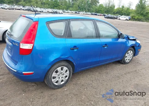 2010 Hyundai Elantra Touring Gls из США, поврежденный, VIN KMHDB8AE2AU054152